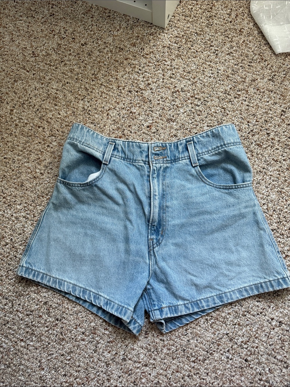 Women’s Levi high waisted mom shorts